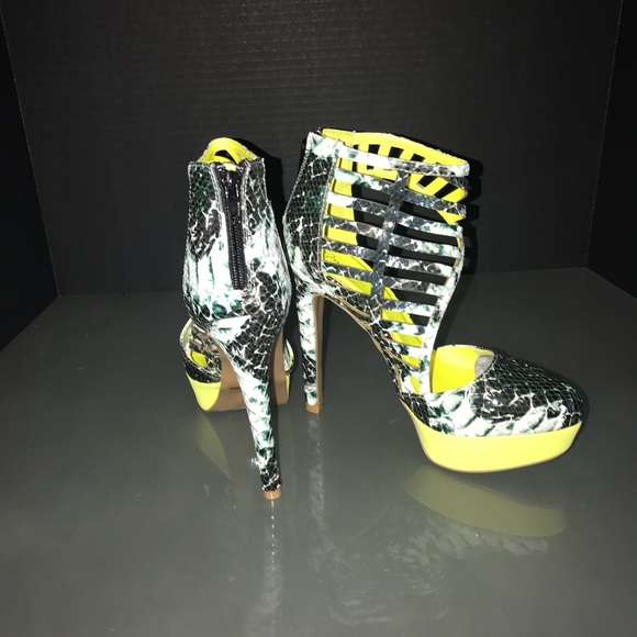 Take Me Away Platform - Picture 4 of 6